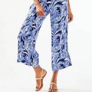Lilly Pulitzer 24.5" AVERY CROP PANT IN HIGH TIDE NAVY